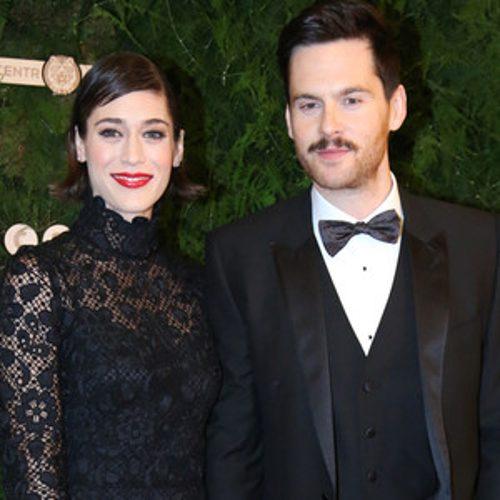 It's Official: Lizzy Caplan and Tom Riley Make First Red Car