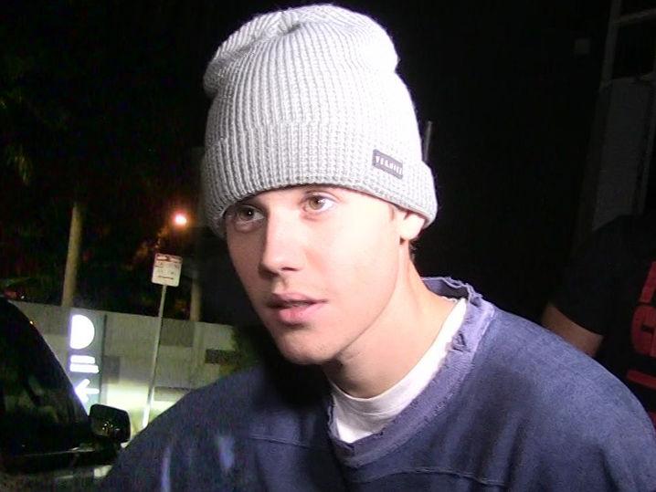 Justin Bieber to Fan -- Nice to Meet You, But I Just Had to Call the Cops