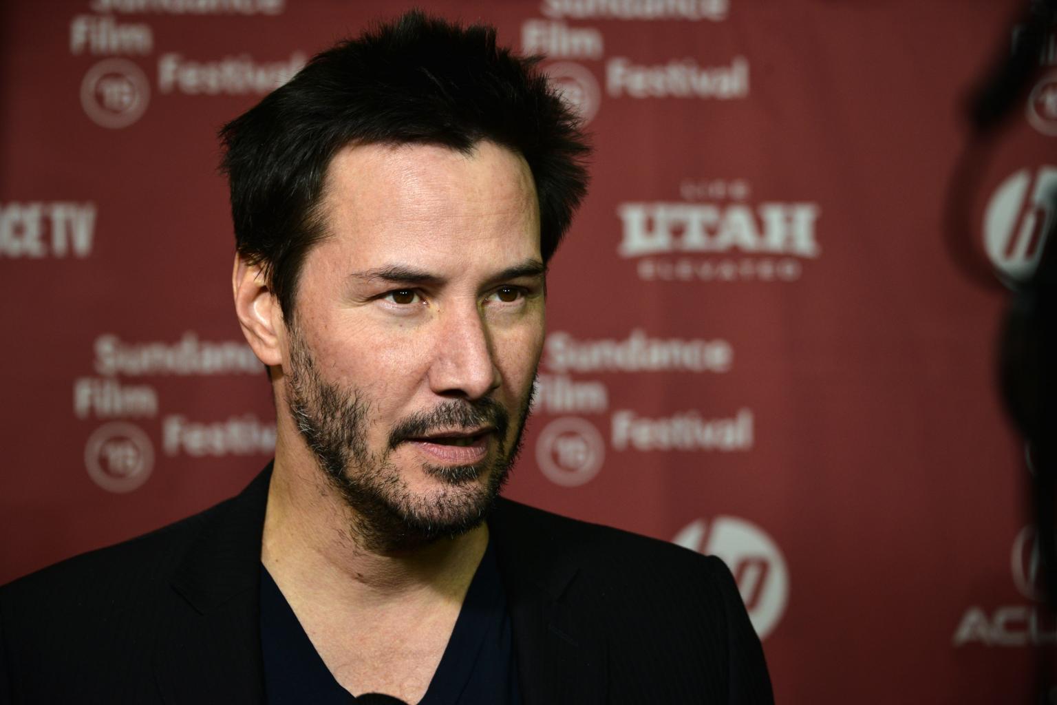 Keanu Reeves Stars In â€˜The Whole Truthâ€™ Trailer