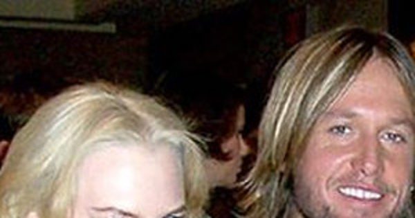 Keith Urban Celebrates 10th Anniversary With Nicole Kidman and Shares Their First Photo Together