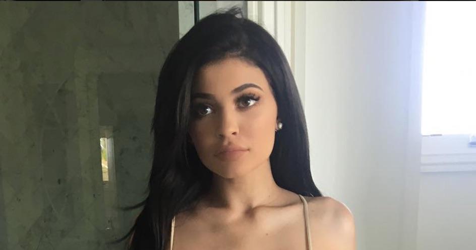 Kylie Jenner Gets In Twitter Feud    With Career Guidance App Over        Fake As F***      '  Tweet
