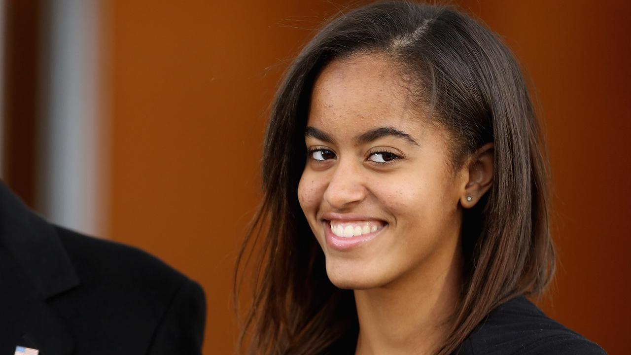 Malia Obama Spent Her Presidents Day Weekend Skiing With Some Glamorous Friends -- See the Pic!