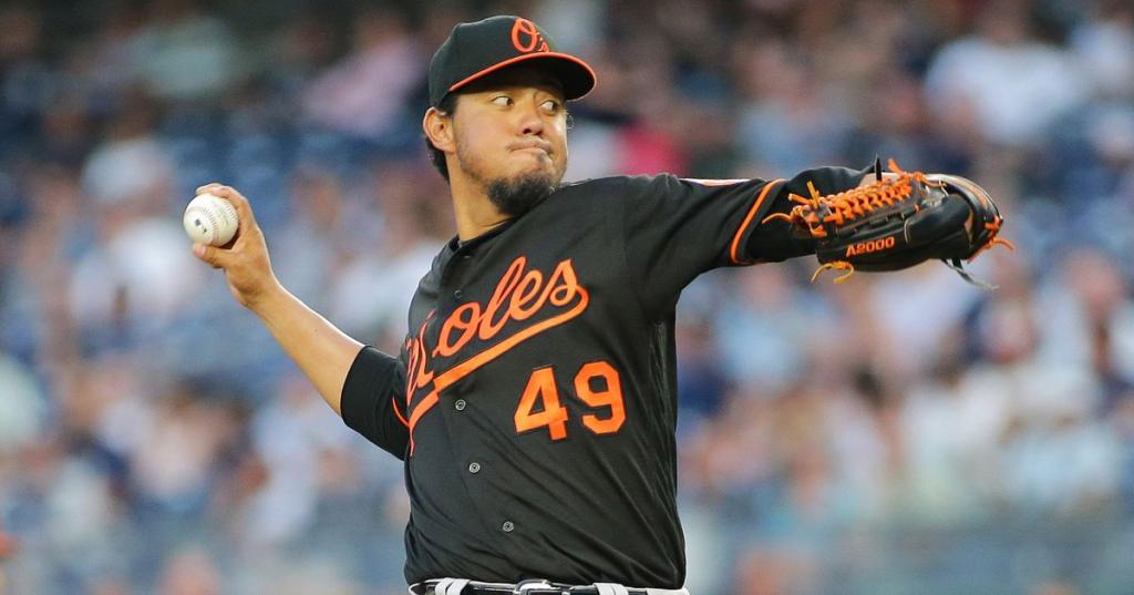 Mariners acquire Yovani Gallardo from Orioles for Seth Smith