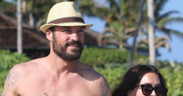 Pregnant Megan Fox and Brian Austin Green Enjoy a Beachy Babymoon in Hawaii