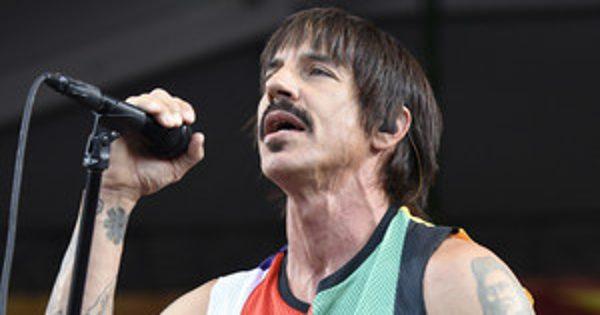 Red Hot Chili Peppers' Anthony Kiedis Hospitalized, Show Canceled