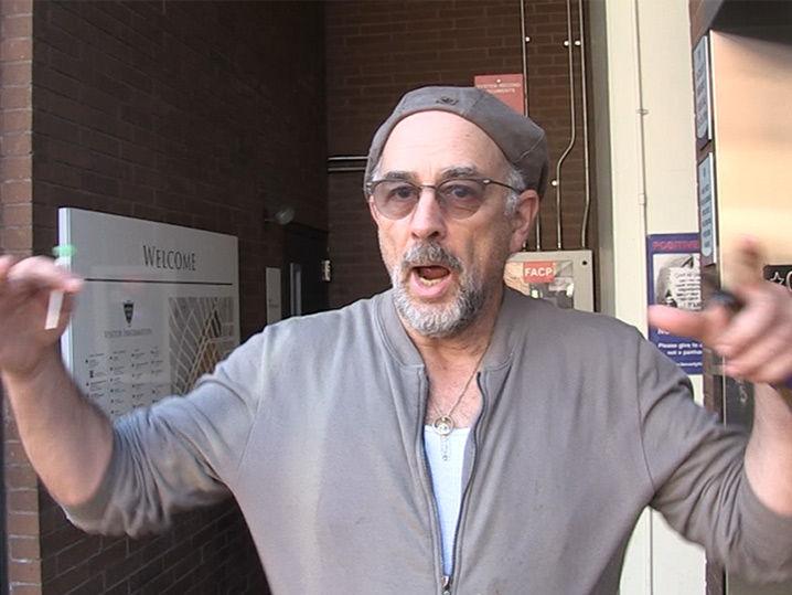 Richard Schiff Says the Press Should Press Trump (Video)