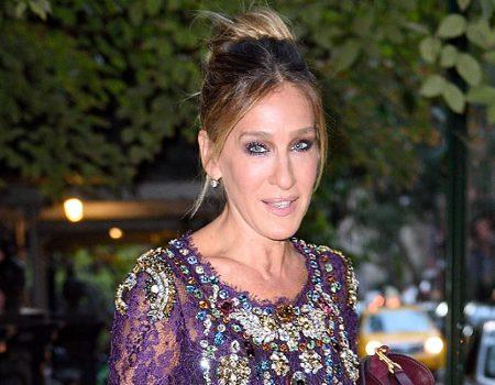Sarah Jessica Parker Channels Carrie Bradshaw By Launching a New Line of Books