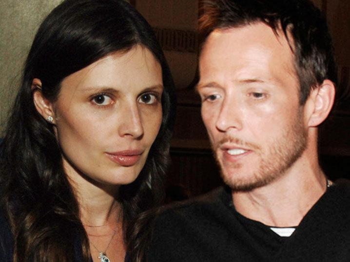 Scott Weiland's Ex-Wife -- Keep My Money Flowing ... Tags Estate for Support