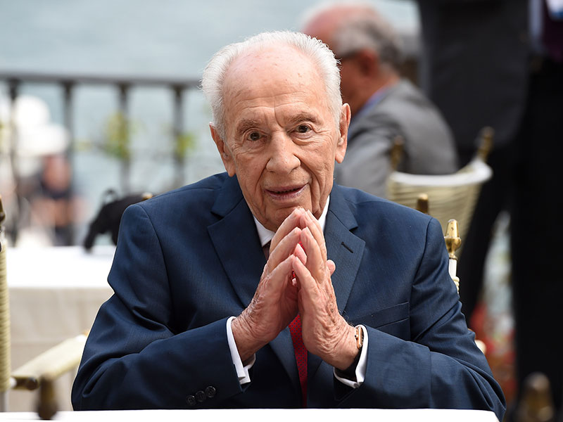 Former Israeli President Shimon Peres Dies at 93