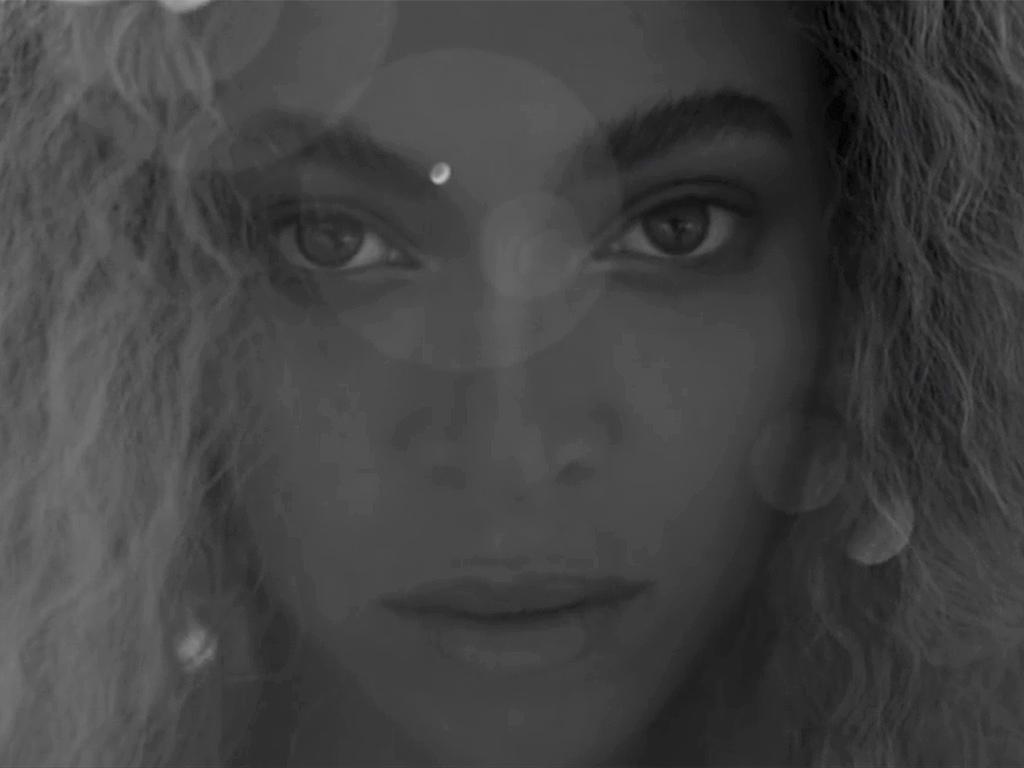 Stop Everything: Beyonc  's New Album Lemonade Is Here