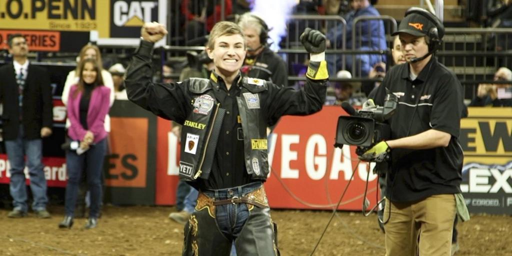 This 19-year-old cowboy made $117,000 for 32 seconds of work