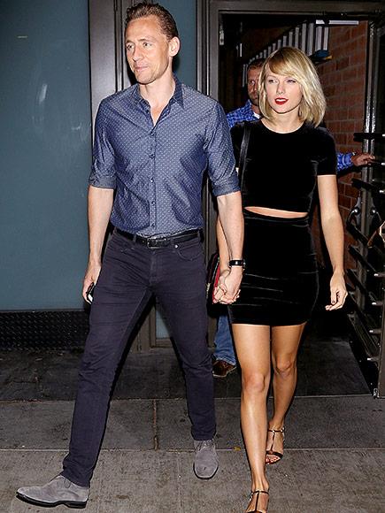Tom Hiddleston Reunites with Taylor Swift in Rhode Island - Courtesy of Her Private Plane