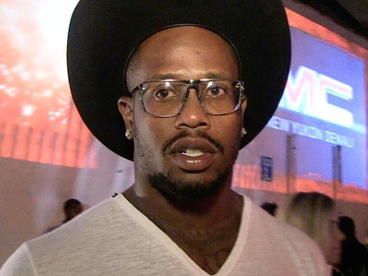 Von Miller -- 'I Believe In Karma' ... After Sex Tape Lawsuit Goes Public