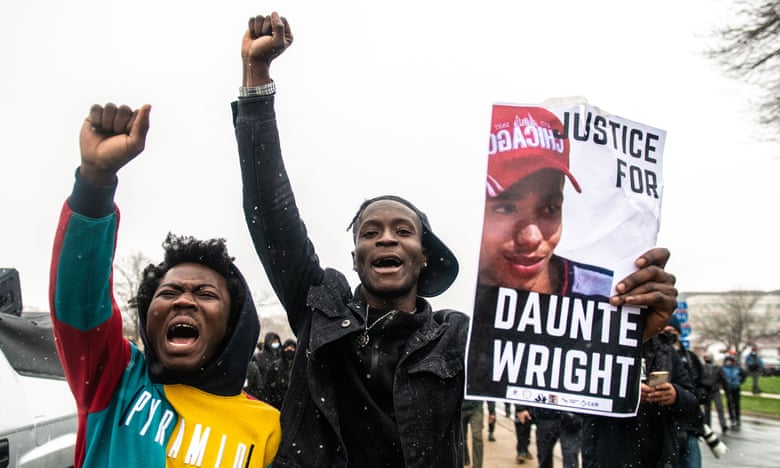 Police officer who killed Daunte Wright to be charged with manslaughter, reports say live