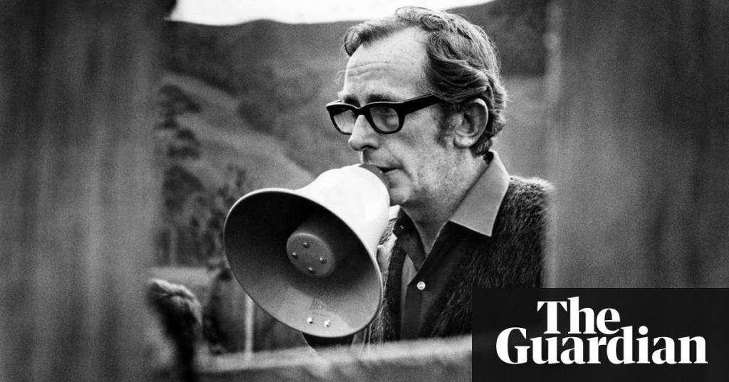 Spy Who Loved Me director Lewis Gilbert dies aged 97