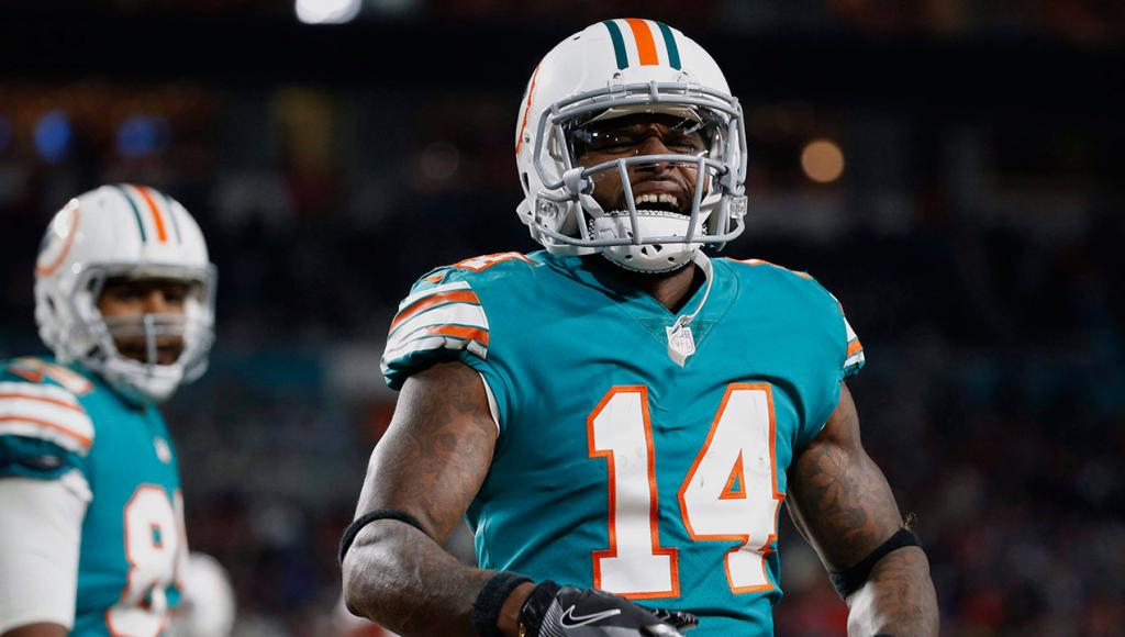Source Browns acquire Jarvis Landry from Dolphins for two draft picks