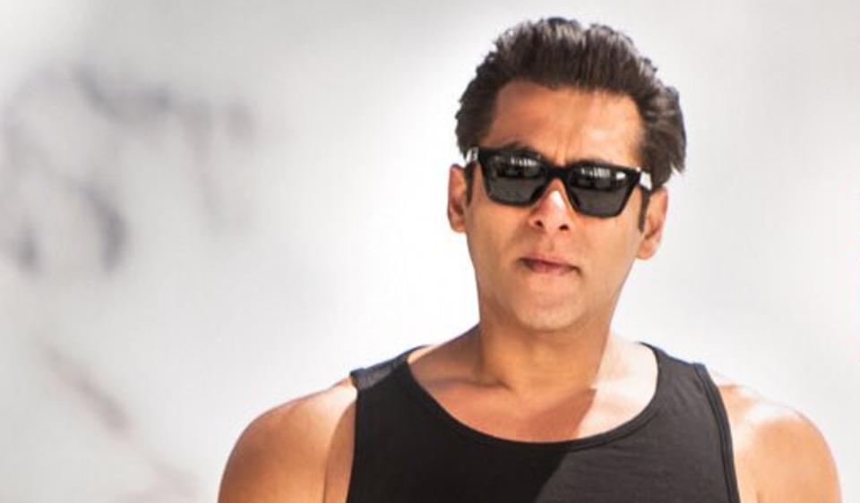 Salman Khan is leading the pack in Allah Duhai Hai teaser from Race 3 watch video