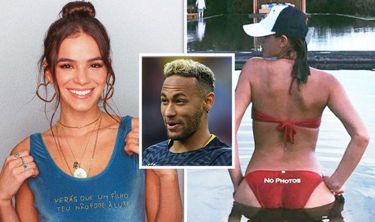 World Cup 2018 Neymars girlfriend Bruna sends Brazil star luck with sultry selfie