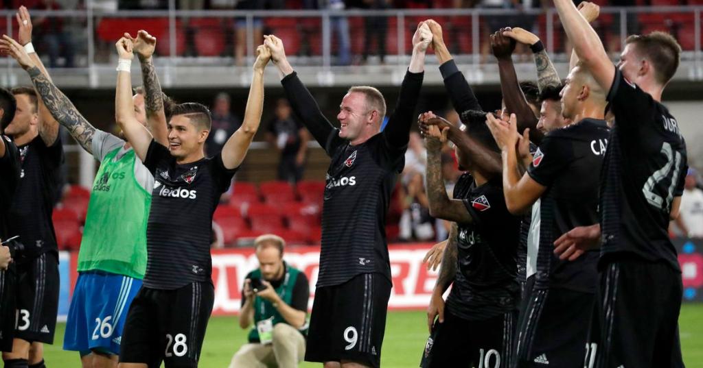 Wayne Rooney plays halfanhour one assist four shots