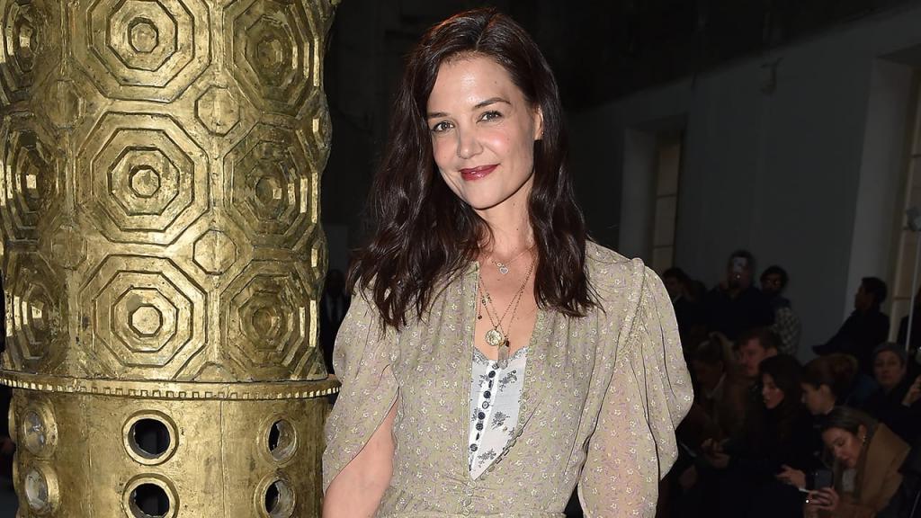 Katie Holmes celebrates daughter Suris 15th birthday with rare family pics