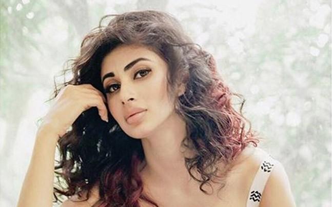 This is what Mouni Roy does to look so radiant all the time