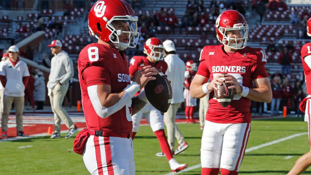 What is Dillon Gabriels injury status for OU football game vs TCU