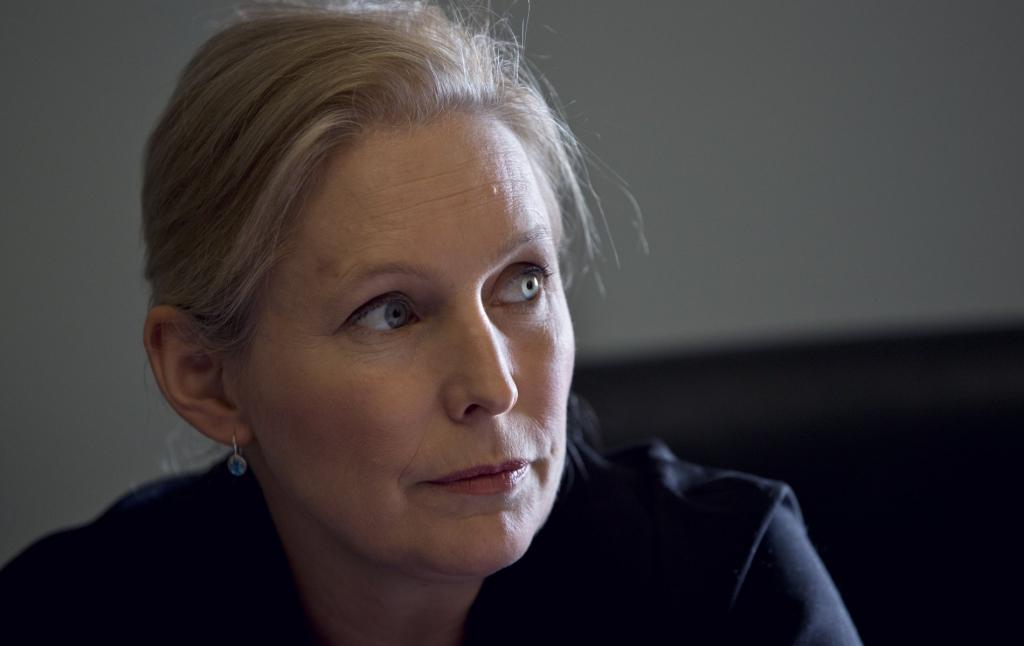 Kirsten Gillibrand doubles down Trump should resign