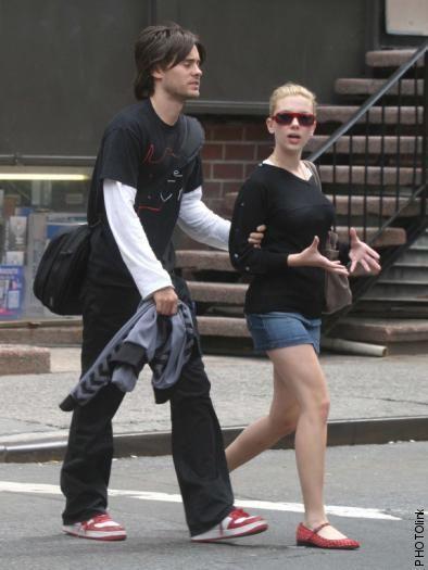 Title: jared leto and scarlett johansson image