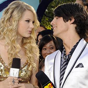 Taylor Swift, Joe Jonas photos