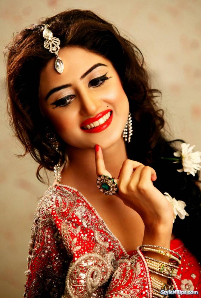 Sajal Ali Wedding Pics, Biography And Career News