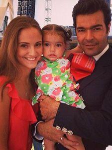 Pablo Montero and Carolina Van Wielink with daughter Carolina