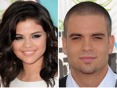 romance blooming between Selena Gomez and Glee bad boy Mark Salling