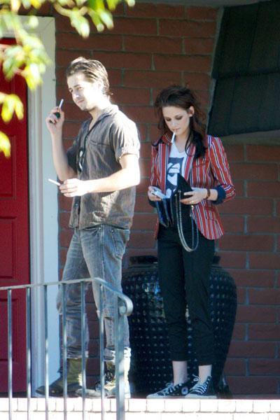 Kristen with her boyfriend Michael Angarano: lion_lamb