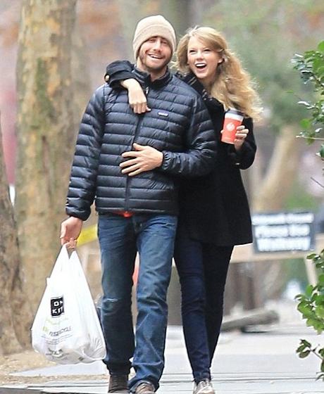 Taylor Swift Is Begging Jake Gyllenhaal to Take Her Back - Softpedia