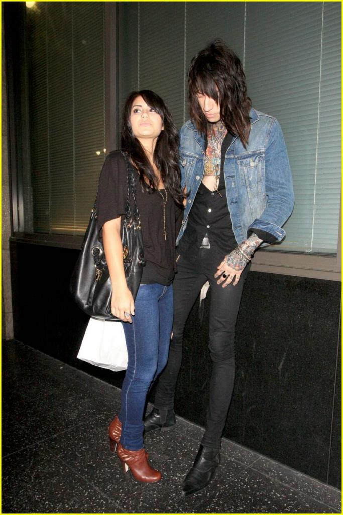 trace cyrus and demi lovato trace cyrus and demi lovato trace cyrus