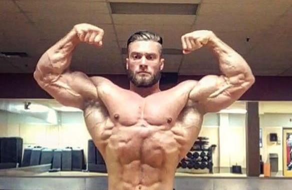 Chris Bumstead Has An Incredible Physique For Only Being 21