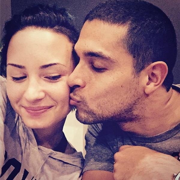 Demi Lovato Wilmer Valderrama Cheek Kiss Instagram