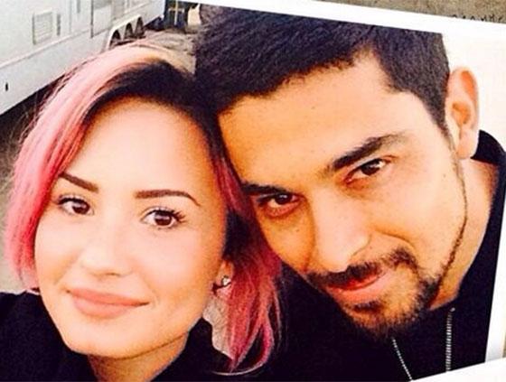 Demi Lovato Dating Timeline, Pictures of Boyfriend History | Teen.com