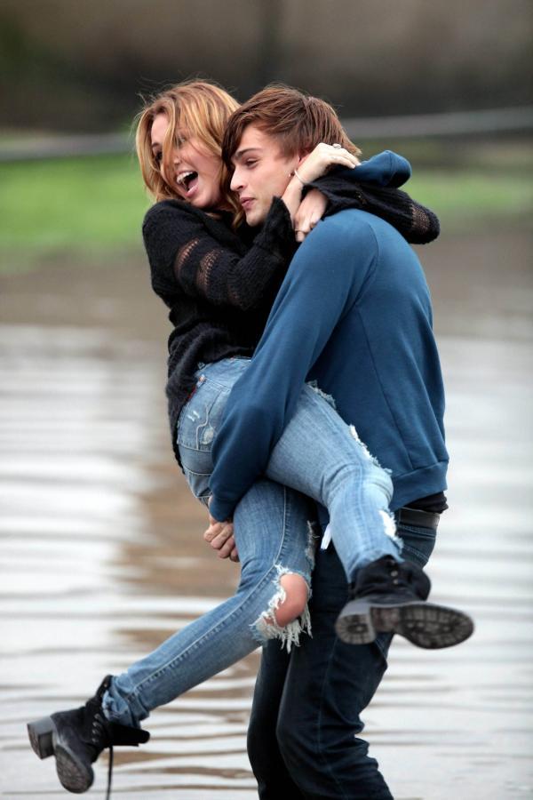 Spotted: Miley Cyrus W/ Co-stars miley-cyrus-douglas-booth