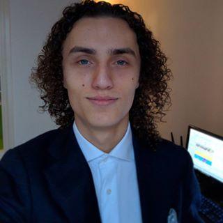 Jordi Van Den Bussche (@kwebbelkop) - Instaliga Is The Best