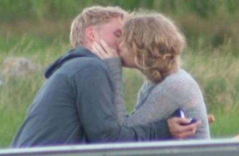 Gossip Lurve Taylor Swift Toby Hemingway