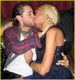 Jared Leto & Paris Hilton: KISSING Jared Leto, Paris Hilton