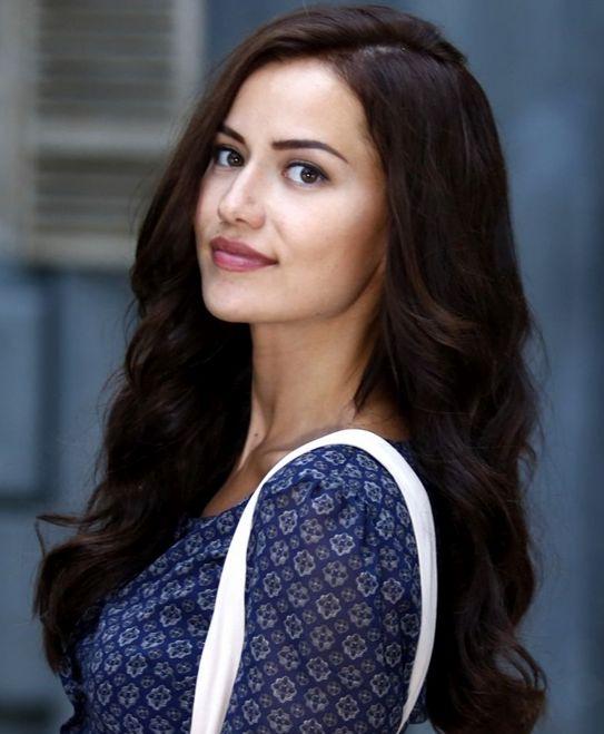 Fahriye Evcen Celebrity Gossips, News, Photos and Profile CelebNest