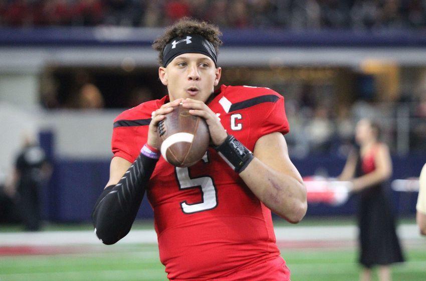49ers Should Eye Texas Tech QB Patrick Mahomes In NFL Draft