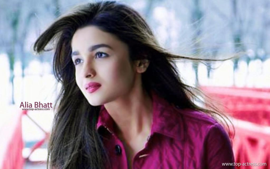 Free Download Unseen Alia Bhatt HD Wallpapers 2017