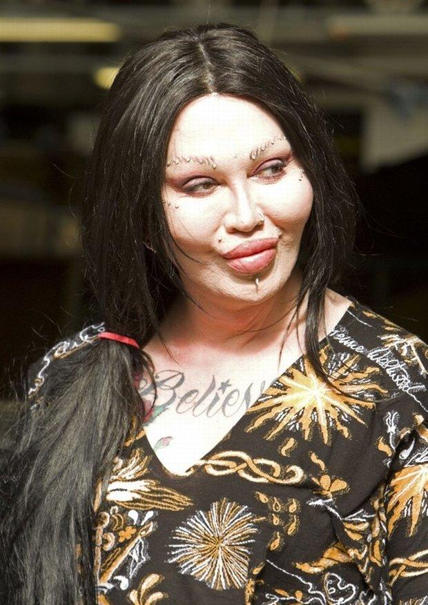 WTF Is Er Met Pete Burns Gebeurd - Retecool