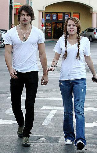 Justin Gaston, Miley Cyrus photos