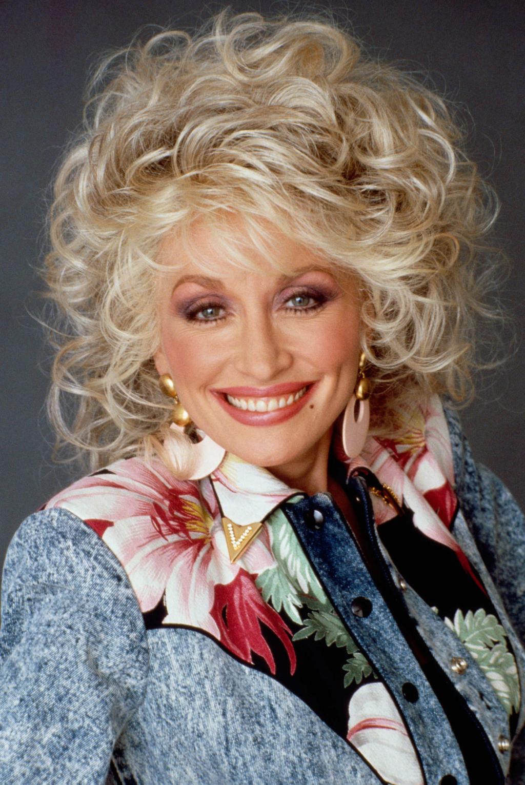 7 Wonders: Happy Birthday Dolly Parton   Wonderland Mag - Wonderland