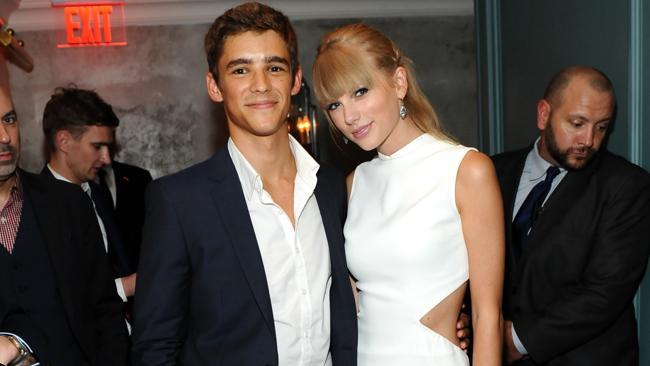 Taylor Swift's caught up in an Aussie love triangle with actor Brenton