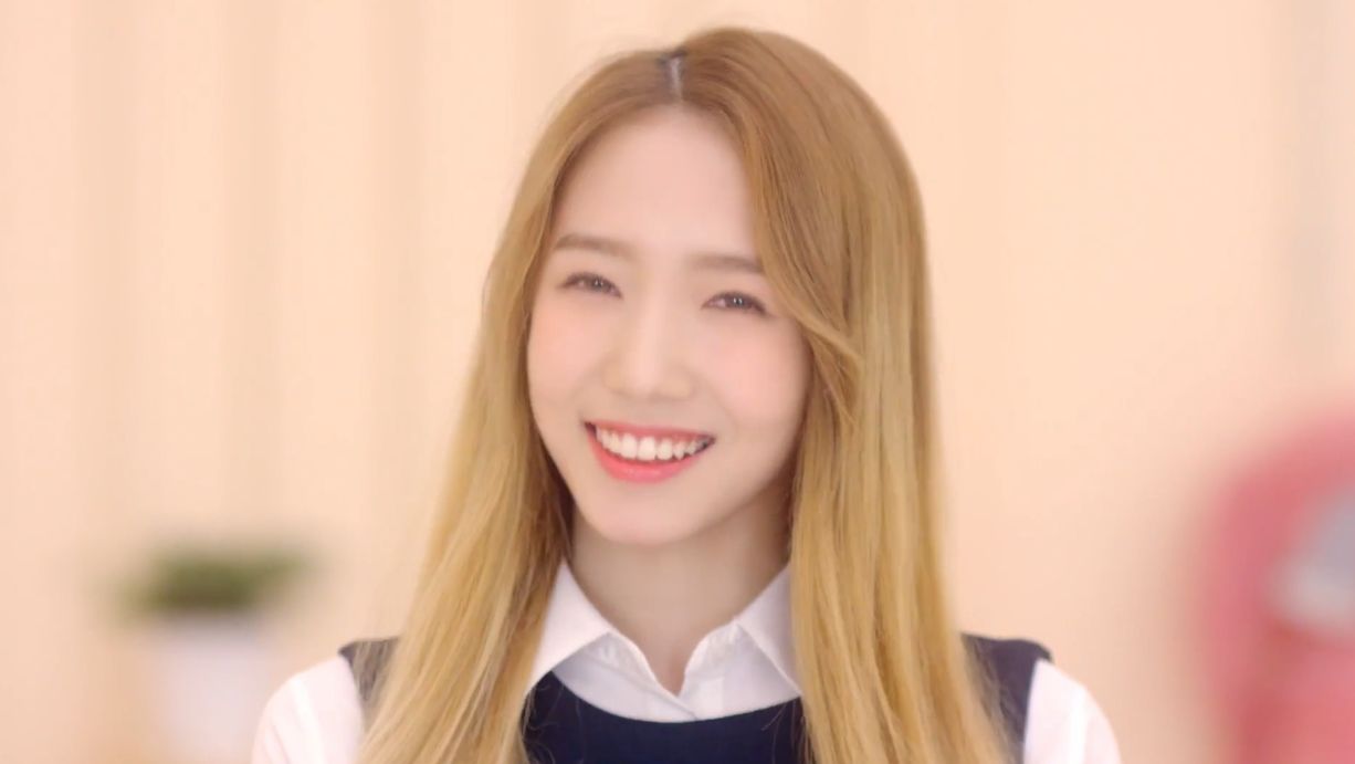 Member Profile     Mei Qi (Cosmic Girls)   K-Pop Girl Groups 101